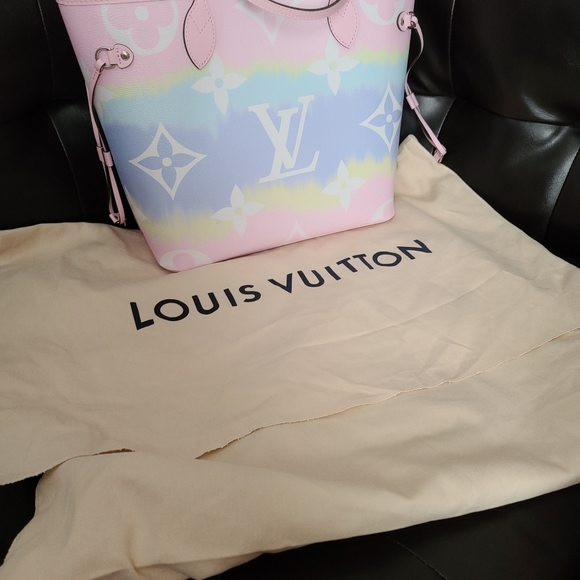 ❌SOLD❌Louis vuitton escale Pastel neverfull MM - Picture 3 of 7
